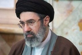 رهبر انقلاب: ملت ایران برای دشمن آمریکایی درس‌های فراموش‌نشدنی دارد