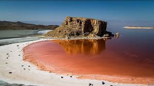 وسعت دریاچه ارومیه ۴۷۲ کیلومترمربع افزایش یافته است